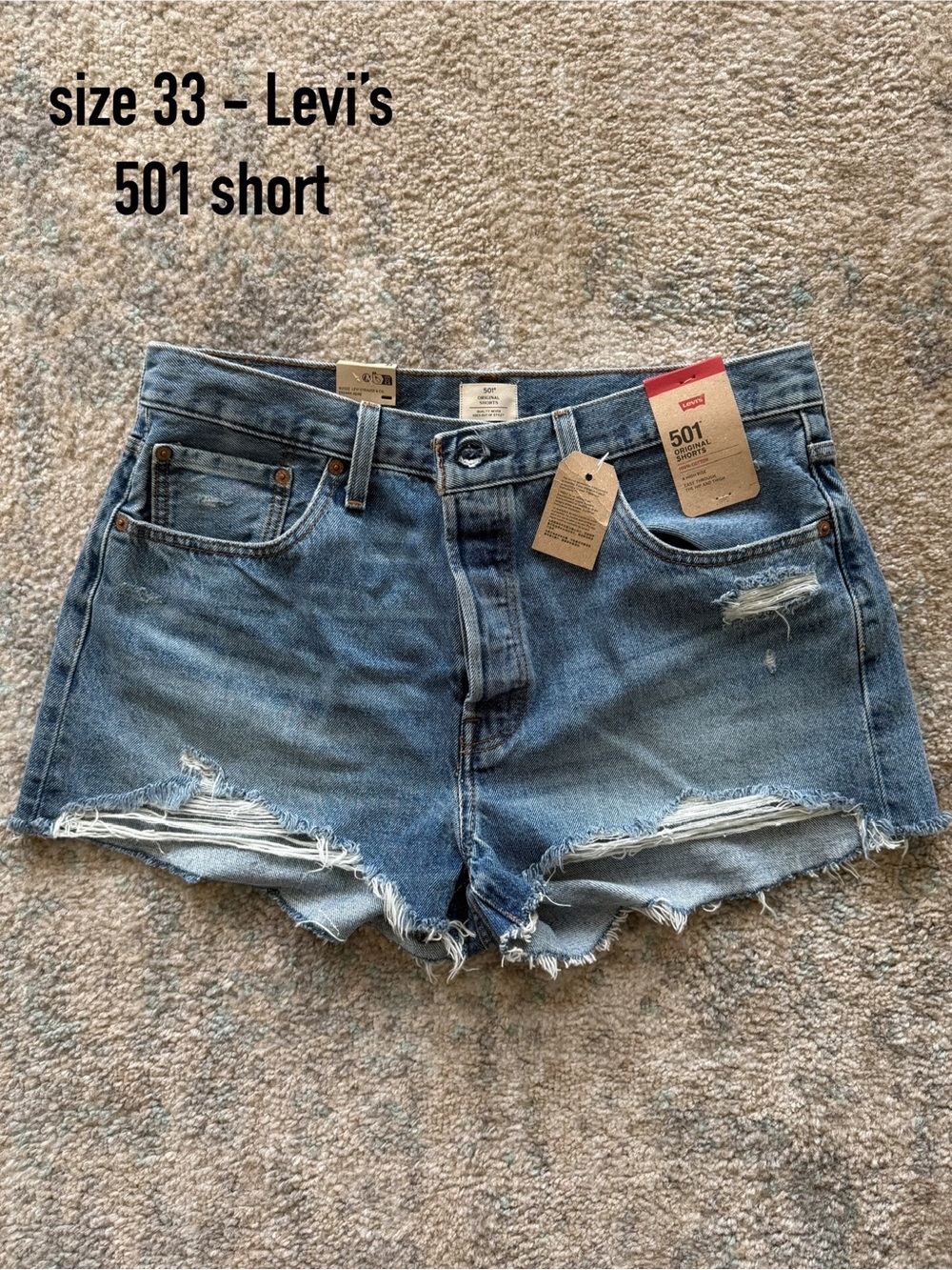 🔸 Levi’s 501 short - size 33
